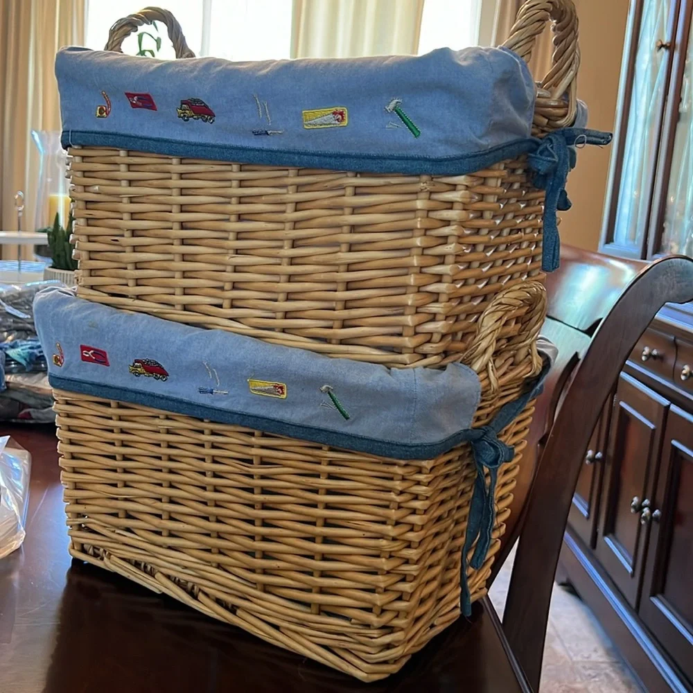 Kids decor bundle of 2 large baskets with embroidered cotton lining